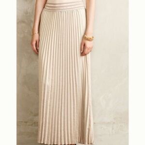 Anthropologie HD in Paris Women's Pleated Gold Banded Maxi Skirt Size M Shimmer